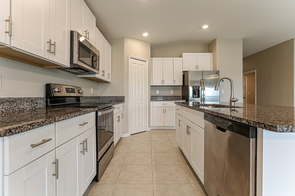 Building Photo - 1411 Golden Glow Dr
