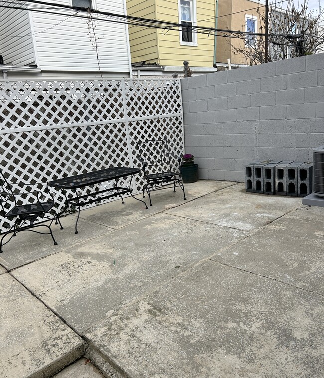 patio - 435 McKean St