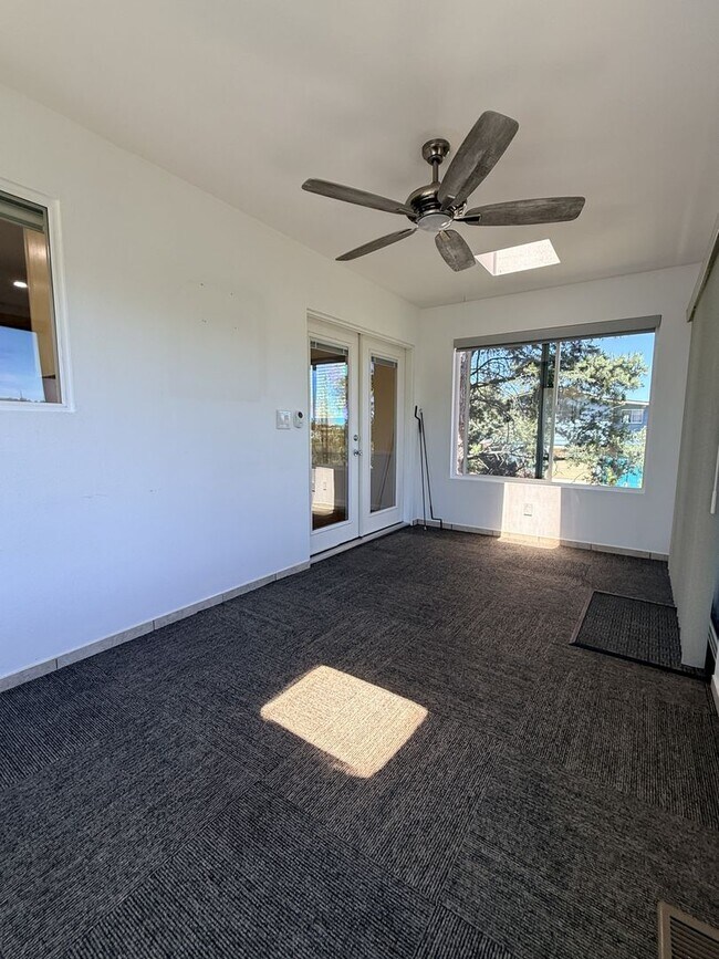 Building Photo - 2245 Sandia Dr