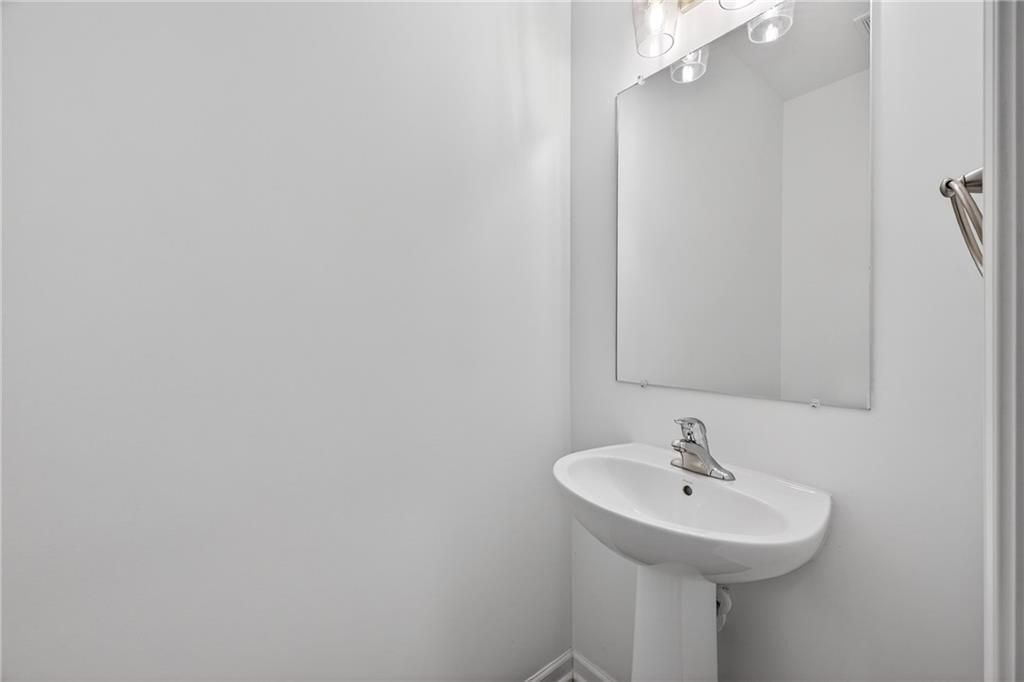 Building Photo - 4406 Ryan St