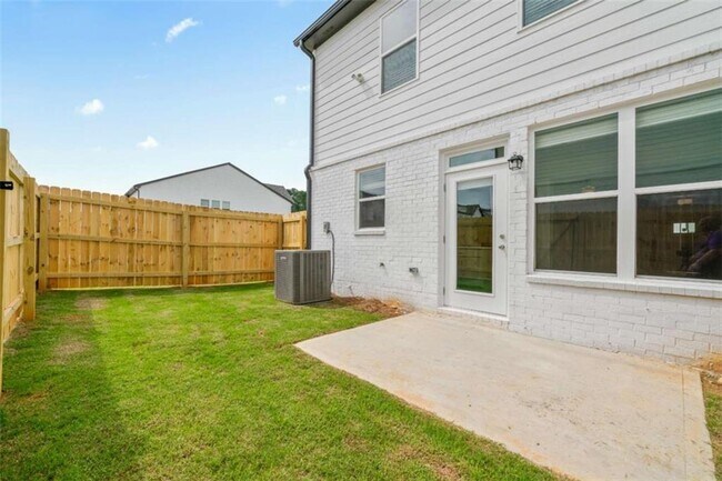 Building Photo - 206 Auburn Valley Wy