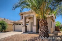Building Photo - 3201 W Yellow Peak Dr