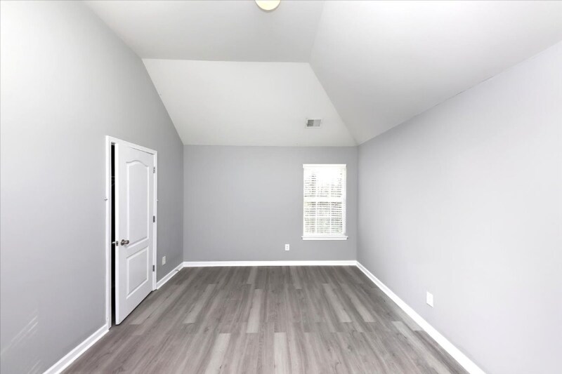 Building Photo - 3580 Morinda Dr