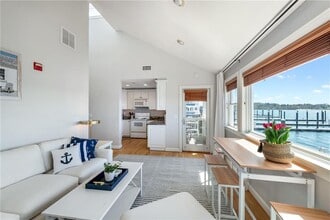 Building Photo - 21 Brown and Howard Wharf