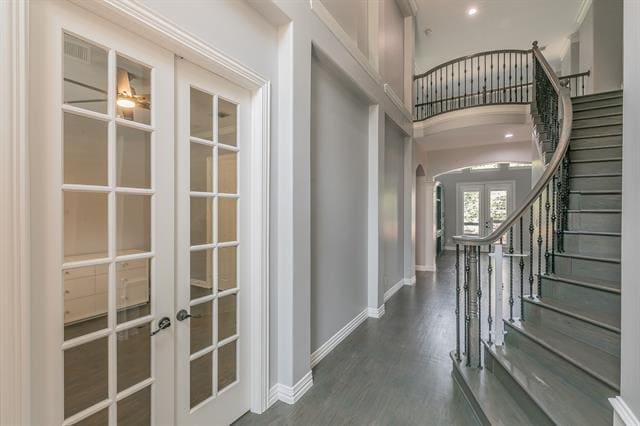 Building Photo - 2305 Beacon Hill Dr