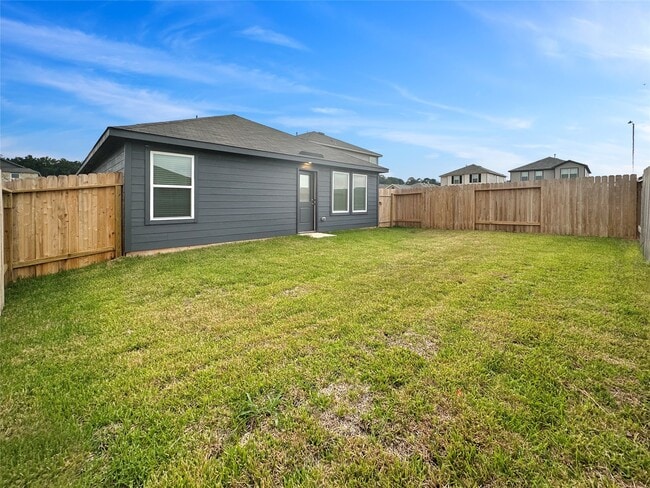 Building Photo - 31456 Moore Rd