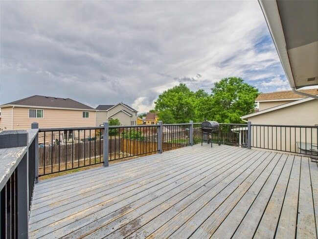 Building Photo - 1018 Rancher Dr