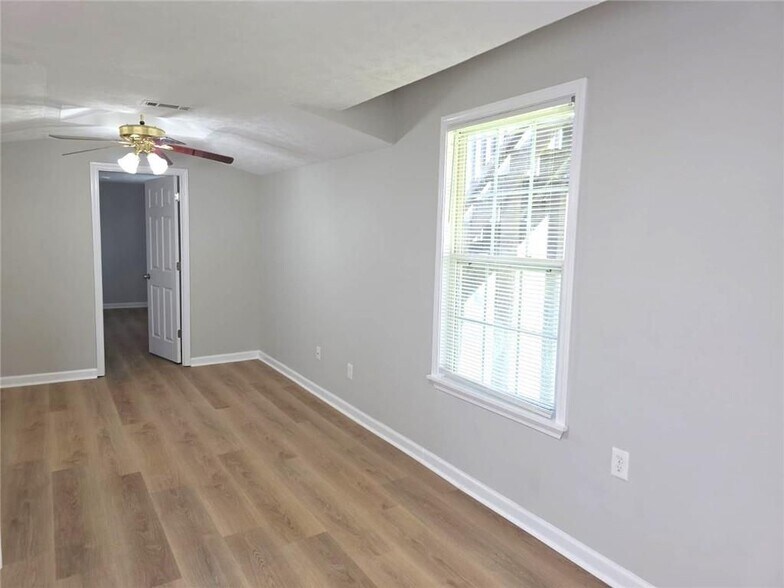 Building Photo - 1521 Wynfield Dr