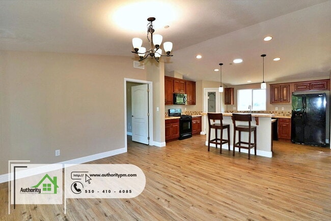 Building Photo - 22233 Venzke Rd