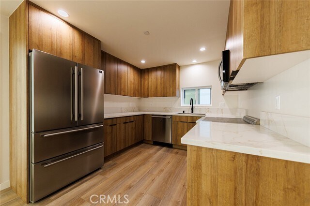 Building Photo - 5933 Comey Ave