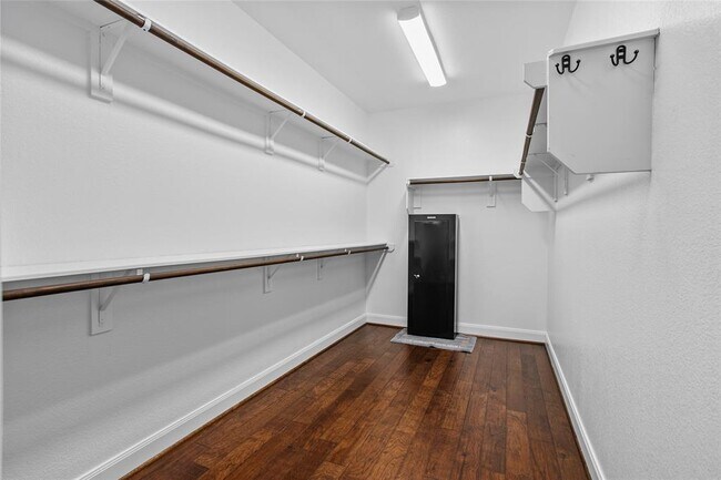 Building Photo - 655 Sad Willow Pass