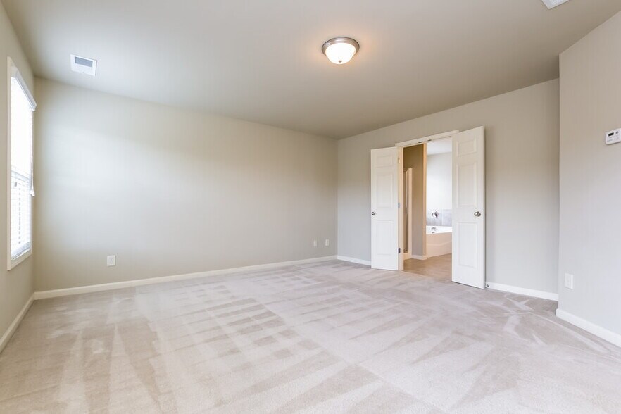 Building Photo - 1415 Kilchis Falls Way