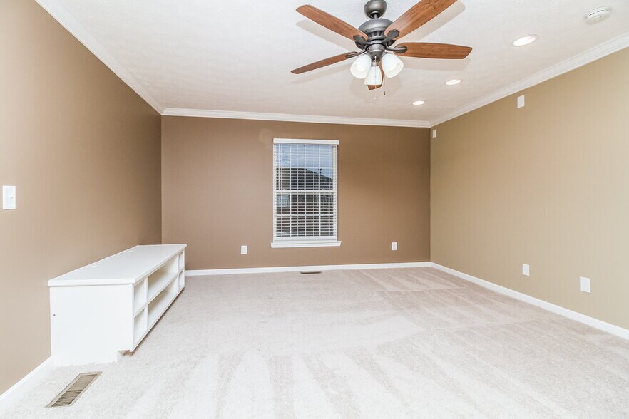 Building Photo - 2961 Buckner Ln