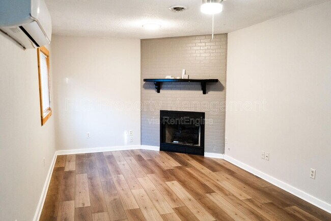 Building Photo - 1732 Dry Gap Pike