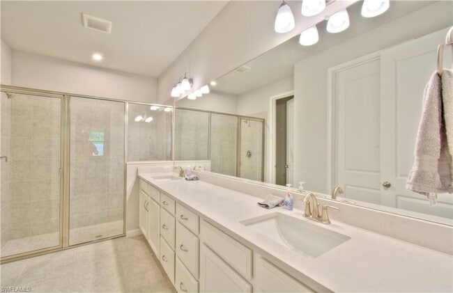 Building Photo - 4558 Arboretum Cir