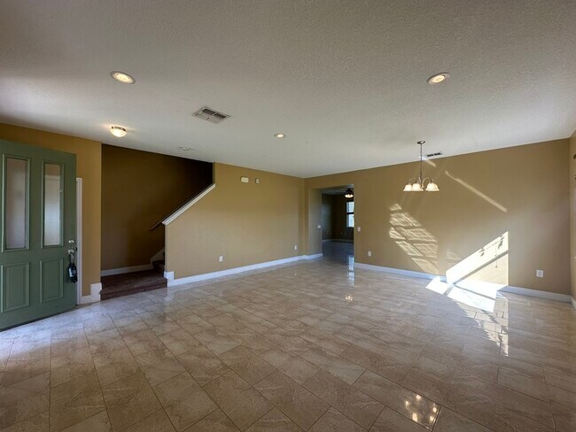 Building Photo - 2412 Country Pond Ct