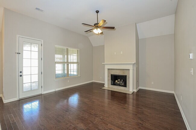 Building Photo - 145 Hidden Meadows Ln