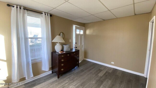 Building Photo - 119 14th Ave