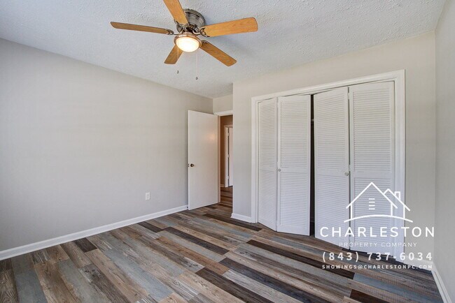 Building Photo - 1805 Chelwood Cir