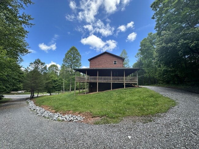 Building Photo - 2546 Brookhaven Ln