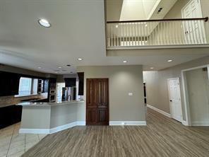 Building Photo - 1100 Hunters Creek Dr