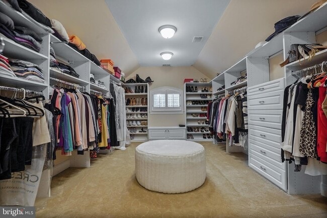 Building Photo - 9864 Walker Glen Ct