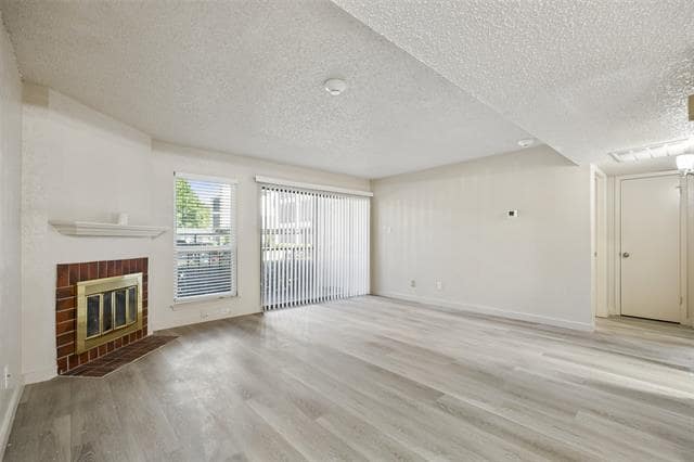 Building Photo - 11480 Audelia Rd