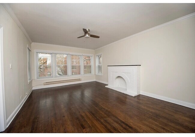 Building Photo - 1132 Maple Ave