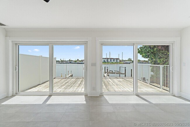Building Photo - 624 Southwind Cir