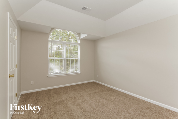 Building Photo - 4329 Canipe Dr