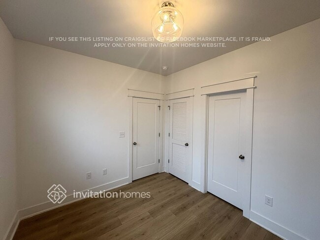 Building Photo - 422 38th Ave N