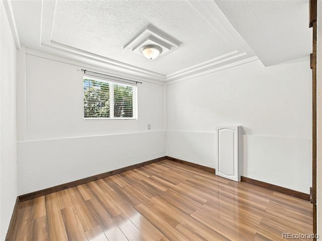 Building Photo - 3137 W 20th Ave