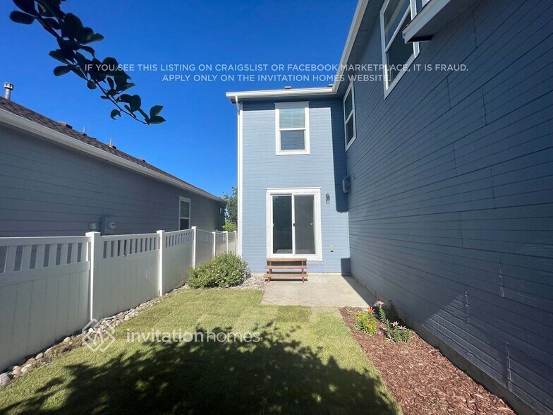 Building Photo - 5546 Cassina Dr