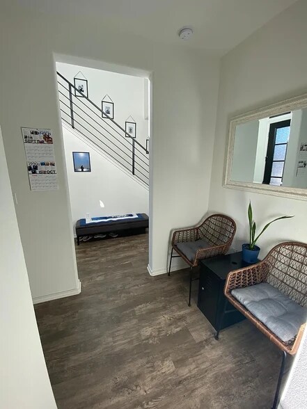 Building Photo - 10406 Bramble Berry Dr