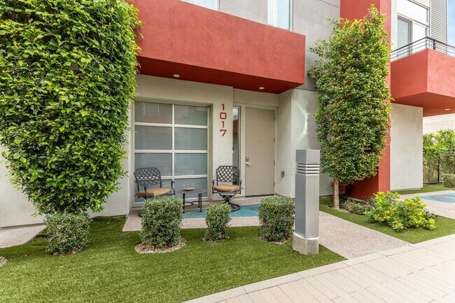 Building Photo - 16510 N 92nd St