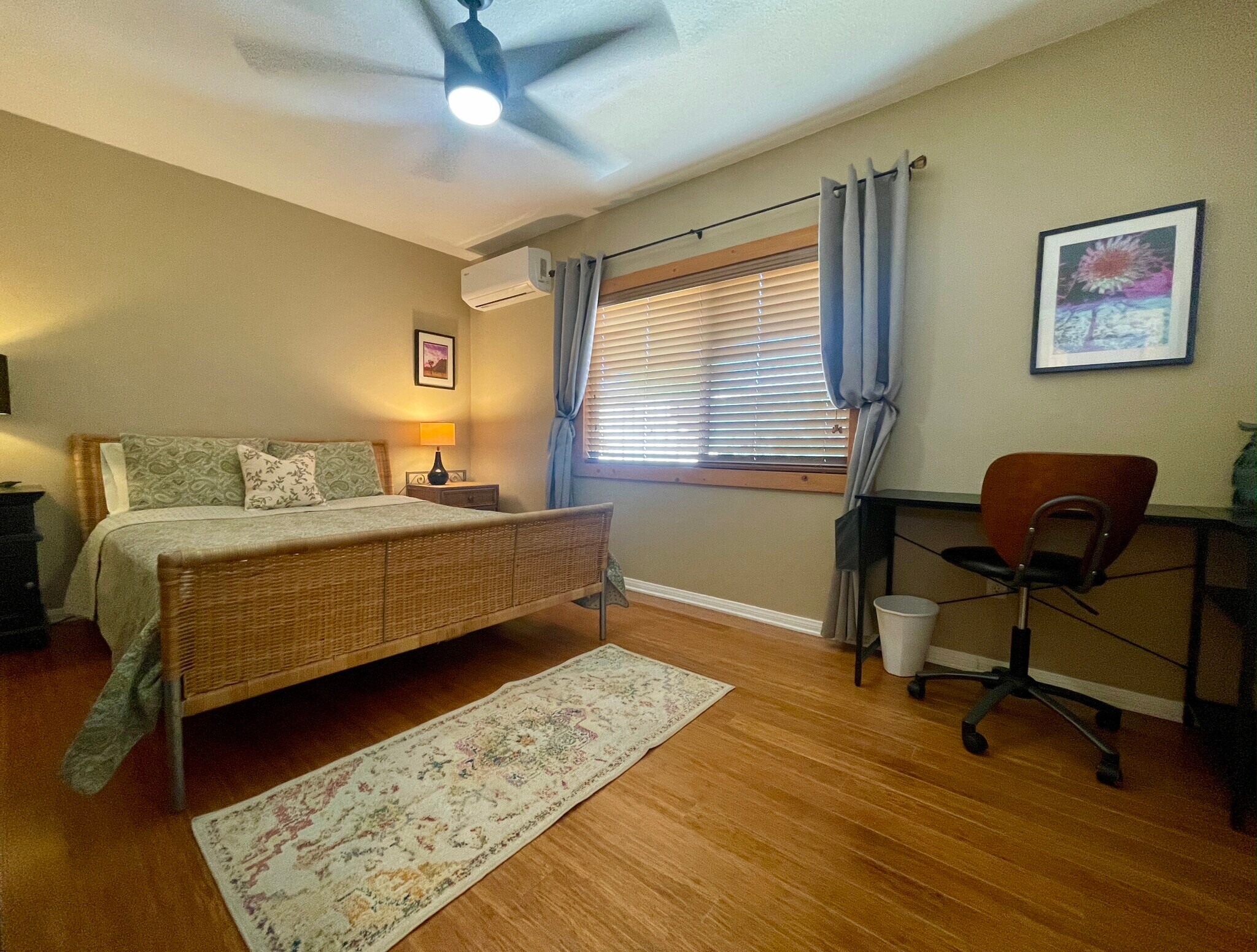 Building Photo - 6186 Chia Ave