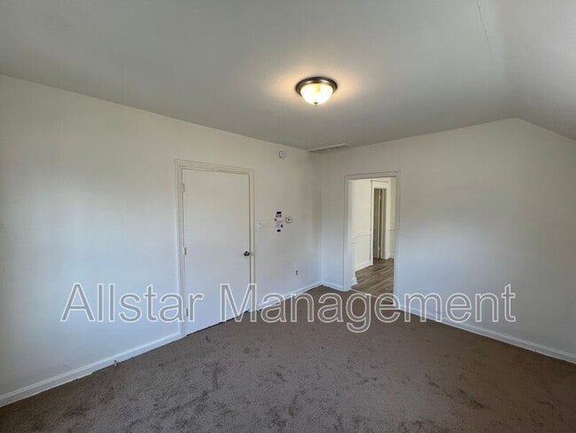 Building Photo - 3617 W 46th St