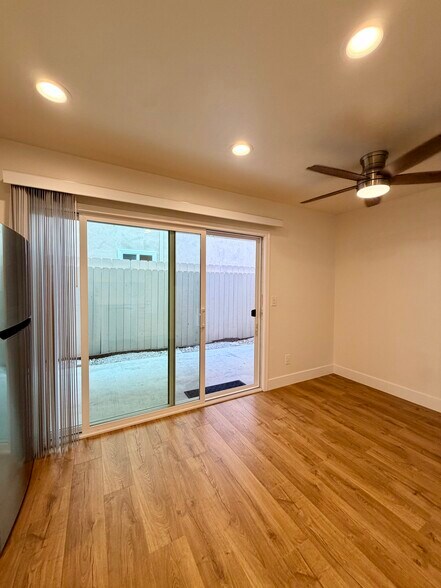 Dining area - 310 20th St