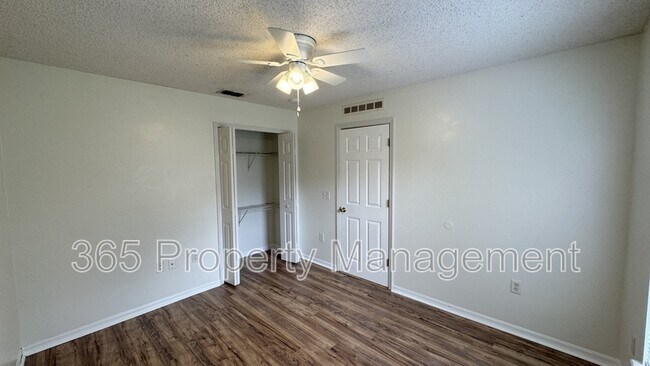 Building Photo - 5190 Tanner Rd
