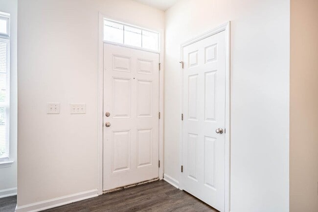 Building Photo - 1211 Canyon Rock Court