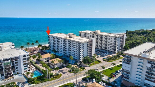 Building Photo - 1149 Hillsboro Mile