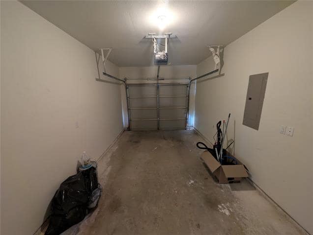 Building Photo - 2550 Eugene St