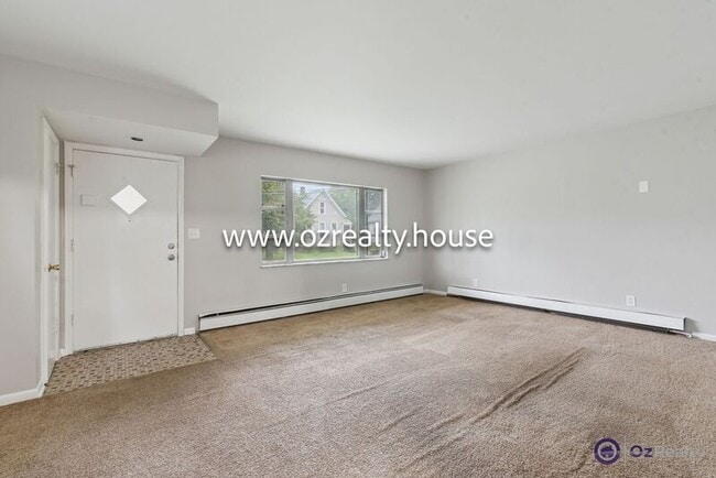 Building Photo - 185 Mettler St