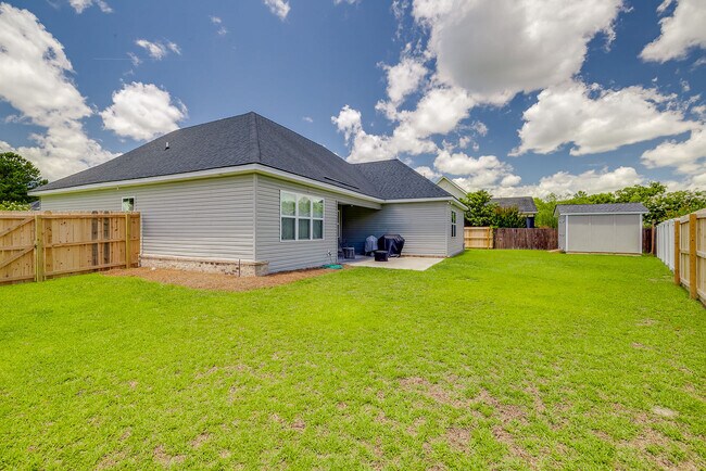 Building Photo - 106 Cobbleton Dr