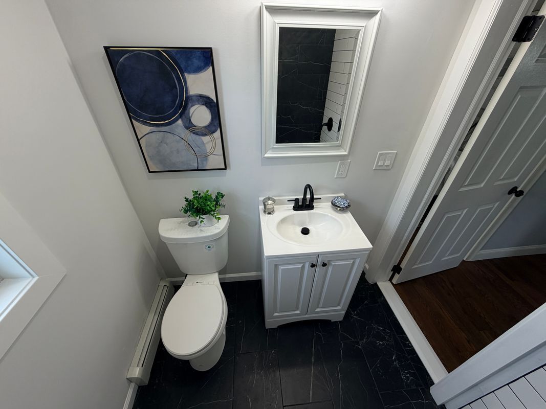 Building Photo - 8 Joan Terrace