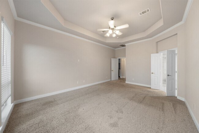 Building Photo - 1524 N Blue Bonnet Ln