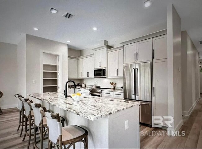 Building Photo - 31366 Pine Run Dr