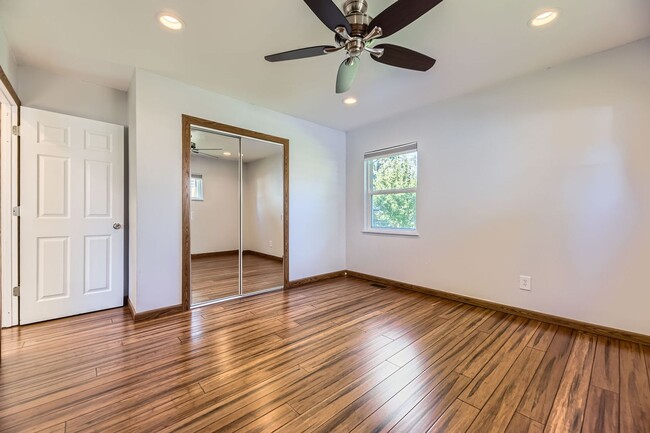 Building Photo - 3270 S Flamingo Way