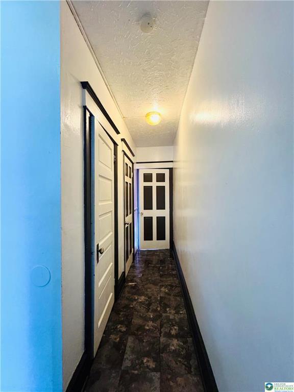 Building Photo - 637 N Penn St