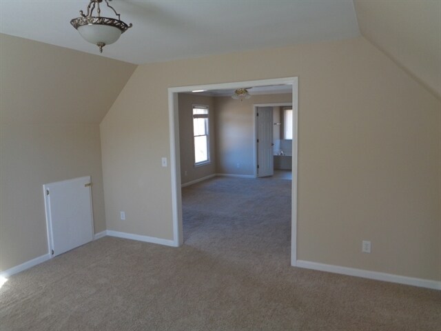 Building Photo - 5435 Silk Oak Way